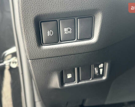 Черный Тойота C-HR, объемом двигателя 1.99 л и пробегом 86 тыс. км за 16700 $, фото 35 на Automoto.ua