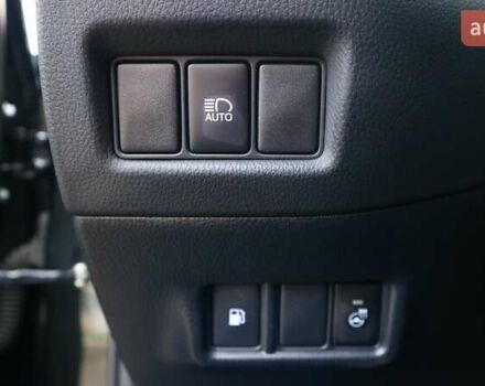 Чорний Тойота C-HR, об'ємом двигуна 1.2 л та пробігом 66 тис. км за 19819 $, фото 23 на Automoto.ua