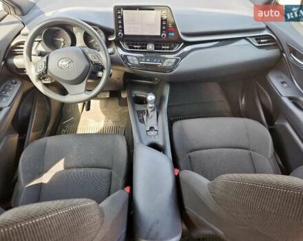 Черный Тойота C-HR, объемом двигателя 2 л и пробегом 105 тыс. км за 5300 $, фото 7 на Automoto.ua