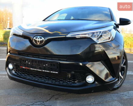Чорний Тойота C-HR, об'ємом двигуна 2 л та пробігом 77 тис. км за 15850 $, фото 7 на Automoto.ua