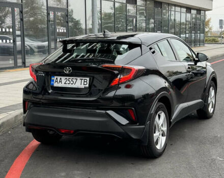 Чорний Тойота C-HR, об'ємом двигуна 1.99 л та пробігом 250 тис. км за 16900 $, фото 12 на Automoto.ua