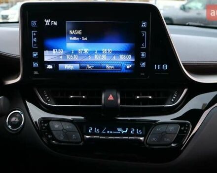 Чорний Тойота C-HR, об'ємом двигуна 1.2 л та пробігом 66 тис. км за 19819 $, фото 17 на Automoto.ua