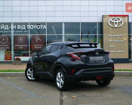 Чорний Тойота C-HR, об'ємом двигуна 1.2 л та пробігом 66 тис. км за 19819 $, фото 1 на Automoto.ua