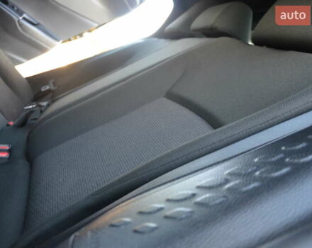 Чорний Тойота C-HR, об'ємом двигуна 2 л та пробігом 77 тис. км за 15850 $, фото 49 на Automoto.ua