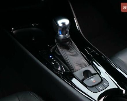 Чорний Тойота C-HR, об'ємом двигуна 1.2 л та пробігом 66 тис. км за 19819 $, фото 20 на Automoto.ua