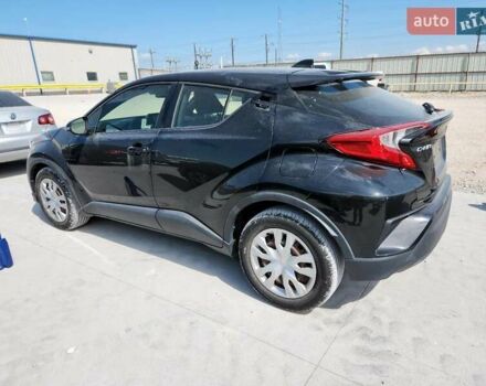 Черный Тойота C-HR, объемом двигателя 2 л и пробегом 105 тыс. км за 5300 $, фото 1 на Automoto.ua