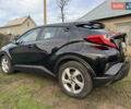 Черный Тойота C-HR, объемом двигателя 1.8 л и пробегом 126 тыс. км за 22000 $, фото 1 на Automoto.ua