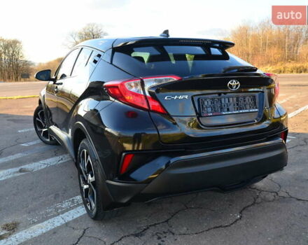 Чорний Тойота C-HR, об'ємом двигуна 2 л та пробігом 77 тис. км за 15850 $, фото 28 на Automoto.ua