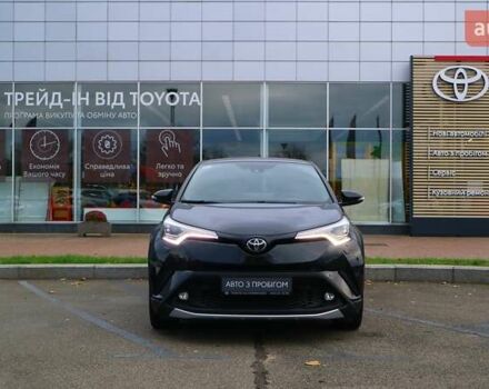 Чорний Тойота C-HR, об'ємом двигуна 1.2 л та пробігом 66 тис. км за 19819 $, фото 4 на Automoto.ua