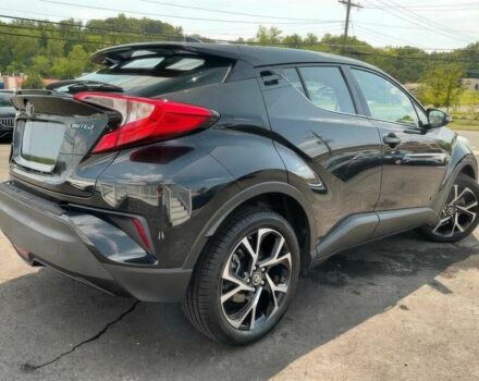 Тойота C-HR 2019 у Києві на Automoto.ua Чорний Тойота C-HR, об'ємом двигуна 2 л та пробігом 30 тис. км за 6100 $, фото 4 на Automoto.ua