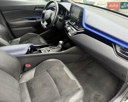Чорний Тойота C-HR, об'ємом двигуна 1.8 л та пробігом 65 тис. км за 23800 $, фото 7 на Automoto.ua