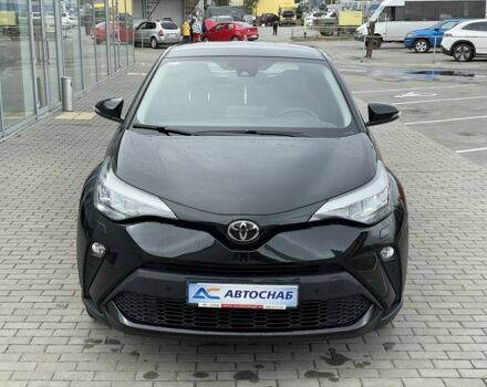Черный Тойота C-HR, объемом двигателя 1.2 л и пробегом 76 тыс. км за 19900 $, фото 1 на Automoto.ua