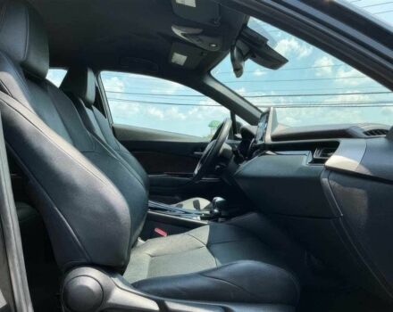 Черный Тойота C-HR, объемом двигателя 2 л и пробегом 36 тыс. км за 7400 $, фото 12 на Automoto.ua