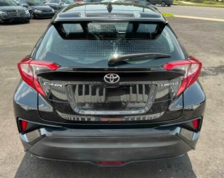 Тойота C-HR 2019 у Києві на Automoto.ua Чорний Тойота C-HR, об'ємом двигуна 2 л та пробігом 30 тис. км за 6100 $, фото 5 на Automoto.ua