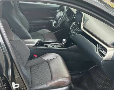 Черный Тойота C-HR, объемом двигателя 2 л и пробегом 64 тыс. км за 6000 $, фото 8 на Automoto.ua