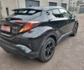 Черный Тойота C-HR, объемом двигателя 1.8 л и пробегом 105 тыс. км за 25200 $, фото 6 на Automoto.ua