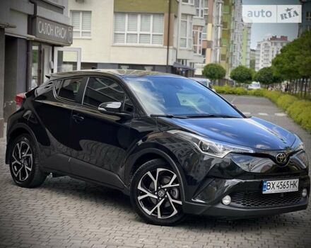 Чорний Тойота C-HR, об'ємом двигуна 1.99 л та пробігом 56 тис. км за 21850 $, фото 1 на Automoto.ua