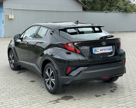 Черный Тойота C-HR, объемом двигателя 1.2 л и пробегом 76 тыс. км за 19900 $, фото 5 на Automoto.ua