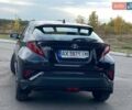 Черный Тойота C-HR, объемом двигателя 1.2 л и пробегом 76 тыс. км за 19900 $, фото 2 на Automoto.ua
