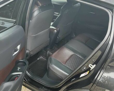 Черный Тойота C-HR, объемом двигателя 2 л и пробегом 64 тыс. км за 6000 $, фото 9 на Automoto.ua