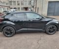 Черный Тойота C-HR, объемом двигателя 1.8 л и пробегом 105 тыс. км за 25200 $, фото 5 на Automoto.ua