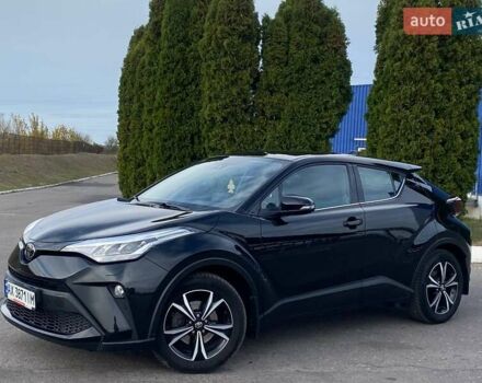 Черный Тойота C-HR, объемом двигателя 1.2 л и пробегом 76 тыс. км за 19900 $, фото 4 на Automoto.ua