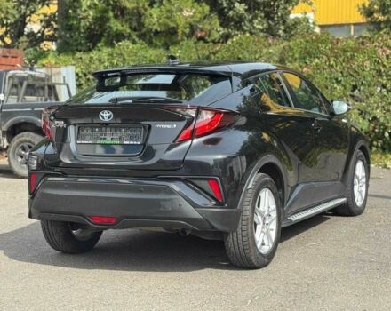 Чорний Тойота C-HR, об'ємом двигуна 1.8 л та пробігом 32 тис. км за 25900 $, фото 6 на Automoto.ua