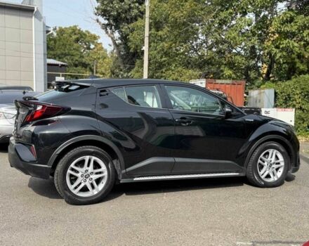 Чорний Тойота C-HR, об'ємом двигуна 1.8 л та пробігом 32 тис. км за 25900 $, фото 4 на Automoto.ua