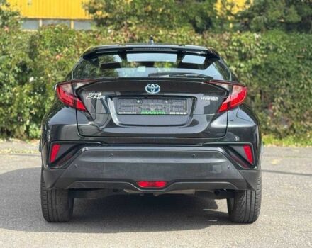 Чорний Тойота C-HR, об'ємом двигуна 1.8 л та пробігом 32 тис. км за 25900 $, фото 8 на Automoto.ua