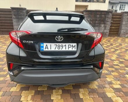 Чорний Тойота C-HR, об'ємом двигуна 2 л та пробігом 69 тис. км за 19900 $, фото 3 на Automoto.ua
