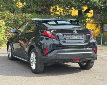 Чорний Тойота C-HR, об'ємом двигуна 1.8 л та пробігом 32 тис. км за 25900 $, фото 7 на Automoto.ua