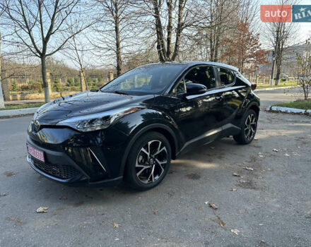 Черный Тойота C-HR, объемом двигателя 2 л и пробегом 114 тыс. км за 19900 $, фото 5 на Automoto.ua