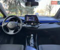 Черный Тойота C-HR, объемом двигателя 2 л и пробегом 114 тыс. км за 19900 $, фото 29 на Automoto.ua