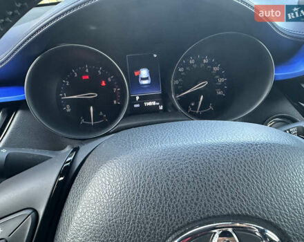 Черный Тойота C-HR, объемом двигателя 2 л и пробегом 114 тыс. км за 19900 $, фото 30 на Automoto.ua