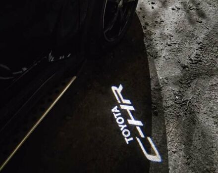 Чорний Тойота C-HR, об'ємом двигуна 1.99 л та пробігом 57 тис. км за 30000 $, фото 27 на Automoto.ua