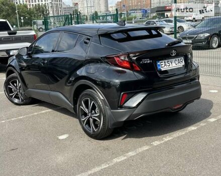 Чорний Тойота C-HR, об'ємом двигуна 1.2 л та пробігом 9 тис. км за 28900 $, фото 3 на Automoto.ua