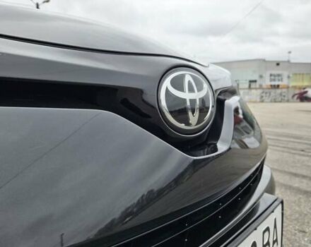 Чорний Тойота C-HR, об'ємом двигуна 1.99 л та пробігом 57 тис. км за 30000 $, фото 12 на Automoto.ua