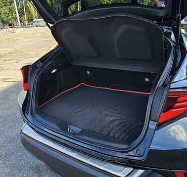 Черный Тойота C-HR, объемом двигателя 1.99 л и пробегом 57 тыс. км за 31000 $, фото 29 на Automoto.ua