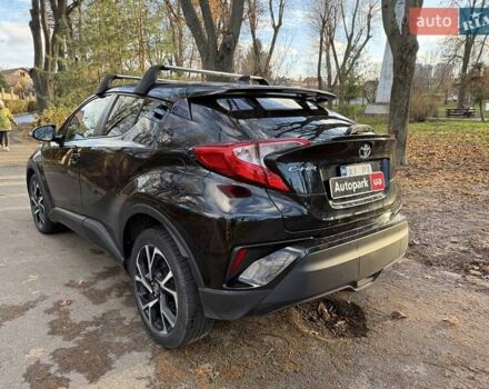 Чорний Тойота C-HR, об'ємом двигуна 2 л та пробігом 38 тис. км за 21990 $, фото 7 на Automoto.ua