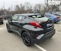 Черный Тойота C-HR, объемом двигателя 2 л и пробегом 8 тыс. км за 25900 $, фото 4 на Automoto.ua