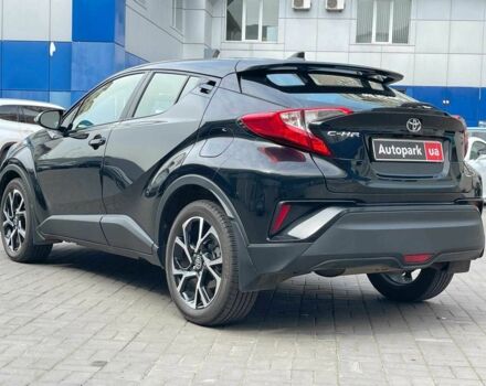 Черный Тойота C-HR, объемом двигателя 2 л и пробегом 26 тыс. км за 25690 $, фото 6 на Automoto.ua