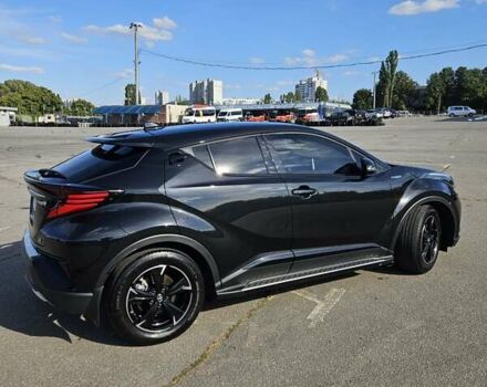 Черный Тойота C-HR, объемом двигателя 1.99 л и пробегом 57 тыс. км за 31000 $, фото 4 на Automoto.ua