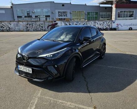 Черный Тойота C-HR, объемом двигателя 1.99 л и пробегом 57 тыс. км за 31000 $, фото 5 на Automoto.ua