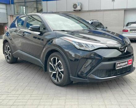 Чорний Тойота C-HR, об'ємом двигуна 2 л та пробігом 26 тис. км за 25990 $, фото 2 на Automoto.ua