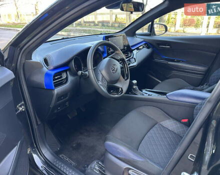 Черный Тойота C-HR, объемом двигателя 2 л и пробегом 114 тыс. км за 19900 $, фото 26 на Automoto.ua