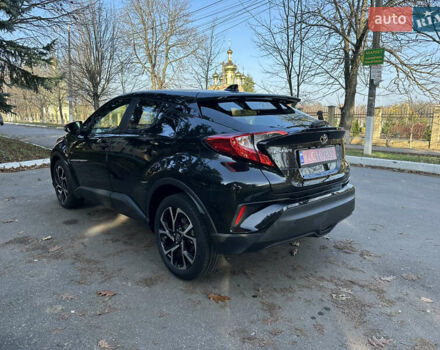 Черный Тойота C-HR, объемом двигателя 2 л и пробегом 114 тыс. км за 19900 $, фото 10 на Automoto.ua