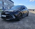 Черный Тойота C-HR, объемом двигателя 1.99 л и пробегом 57 тыс. км за 31000 $, фото 2 на Automoto.ua