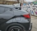 Чорний Тойота C-HR, об'ємом двигуна 1.99 л та пробігом 57 тис. км за 30000 $, фото 4 на Automoto.ua