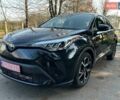 Черный Тойота C-HR, объемом двигателя 2 л и пробегом 114 тыс. км за 19900 $, фото 1 на Automoto.ua
