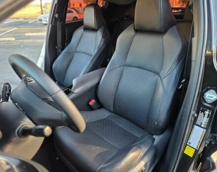 Черный Тойота C-HR, объемом двигателя 2 л и пробегом 28 тыс. км за 4400 $, фото 6 на Automoto.ua